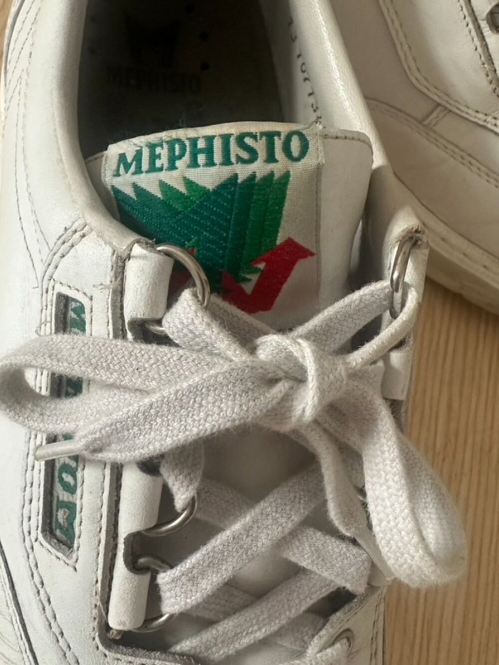 Women's Mephisto Sneakers - Picture 4 of 9